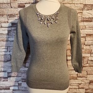 Esley Gray Brand New Elegant Sweater